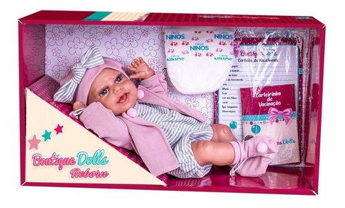 Boneca Boutique Dolls Reborn com casaco rosa e acessorios - 472 SUPER TOYS