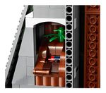 LEG75936_13