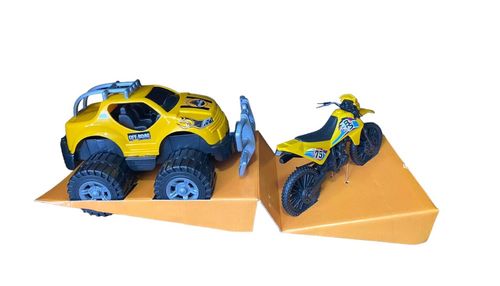 Carro e Moto - Desafio Rally - Amarelo BSTOYS