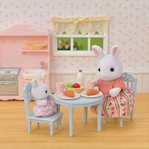Conjunto Sylvanian Families - Mesa de Cafe da Manha - Mamae e Bebe Coelhos de Neve EPOCH MAGIA