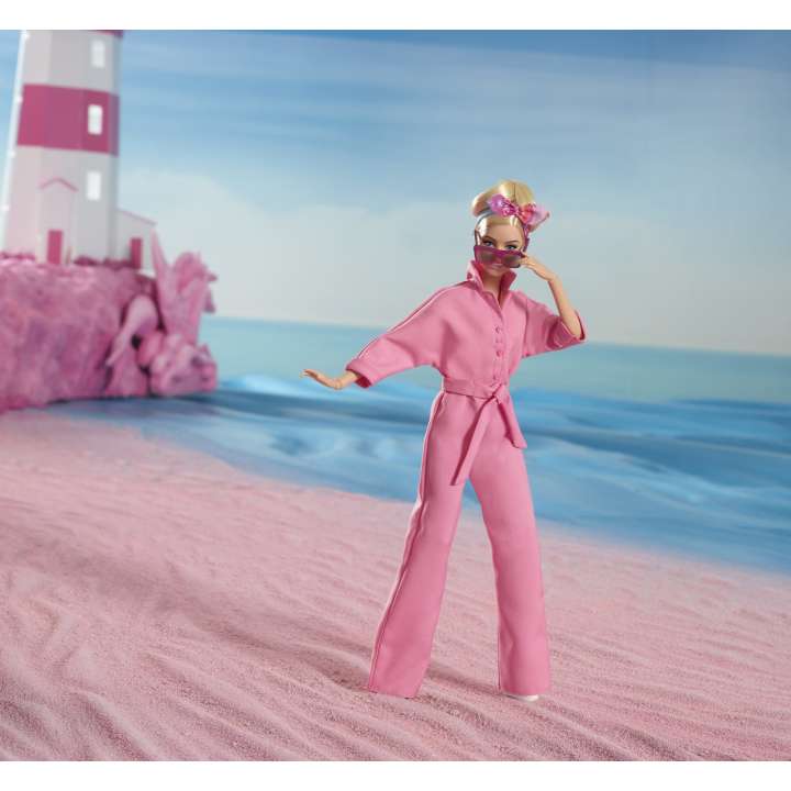 Boneca Barbie Filme Petite Macacão Rosa e Acessórios HPL76 Mattel